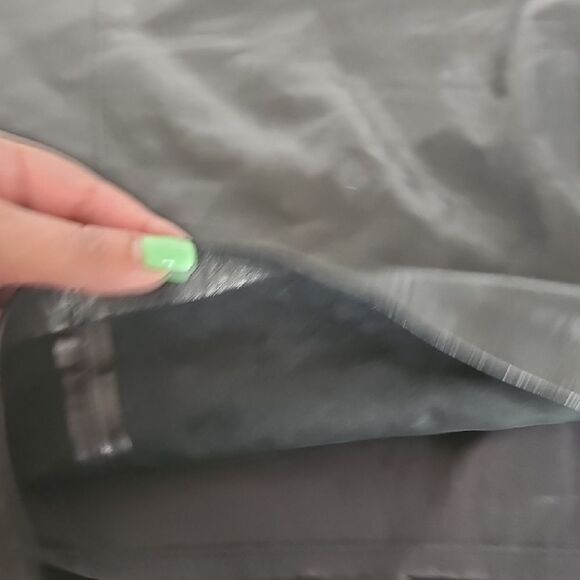 Danier Black Knee-Length Pencil Skirt - Picture 14 of 16